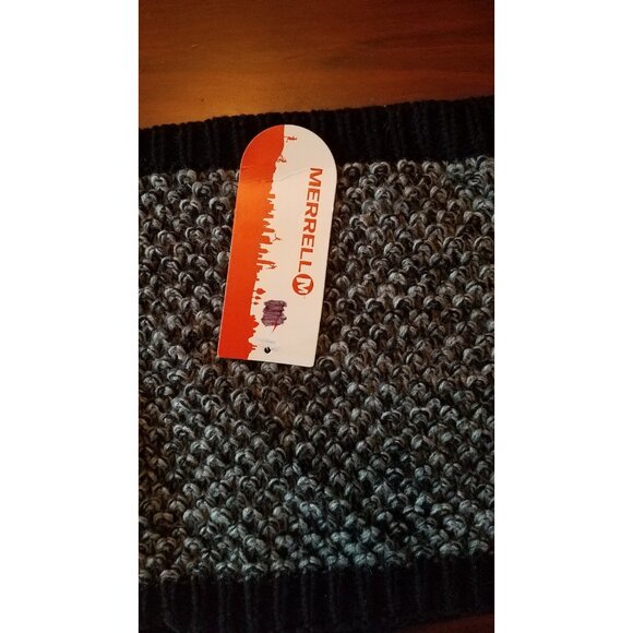 Merrell Chesham Infinity  Scarf  Ladies Black / Gray / White Knit  New /Tag - Picture 2 of 6
